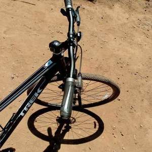 2014 Trek 8.3 DS 15.5 Starry Night  Black