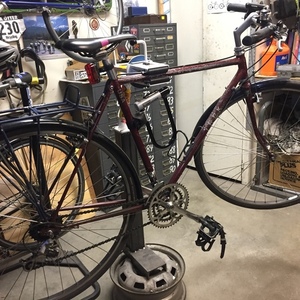 1985 Trek 720 Red