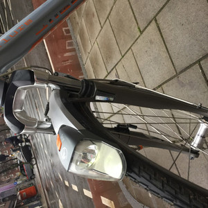 Gazelle Allure Silver, gray or bare metal