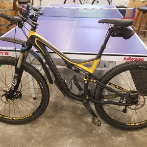 2013 Specialized Stumpjumper Comp Carbon 29 FSR Yellow or Gold and Black