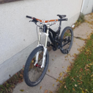 2010 Santa Cruz V10 Black