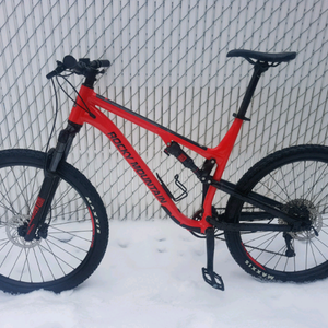 2019 Rocky Mountain Bicycles Thunderbolt Red