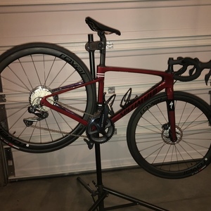 2019 Specialized Roubaix Red