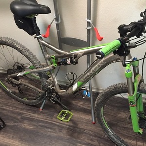 Trek Rumblefish Elite Silver, gray or bare metal, Green, and White