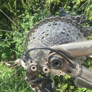 Trek Rumblefish Elite Silver, gray or bare metal, Green, and White