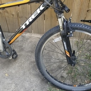 2015 Trek 3500 Black