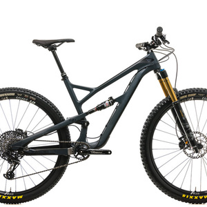 2018 YT Jeffsy CF Silver, gray or bare metal