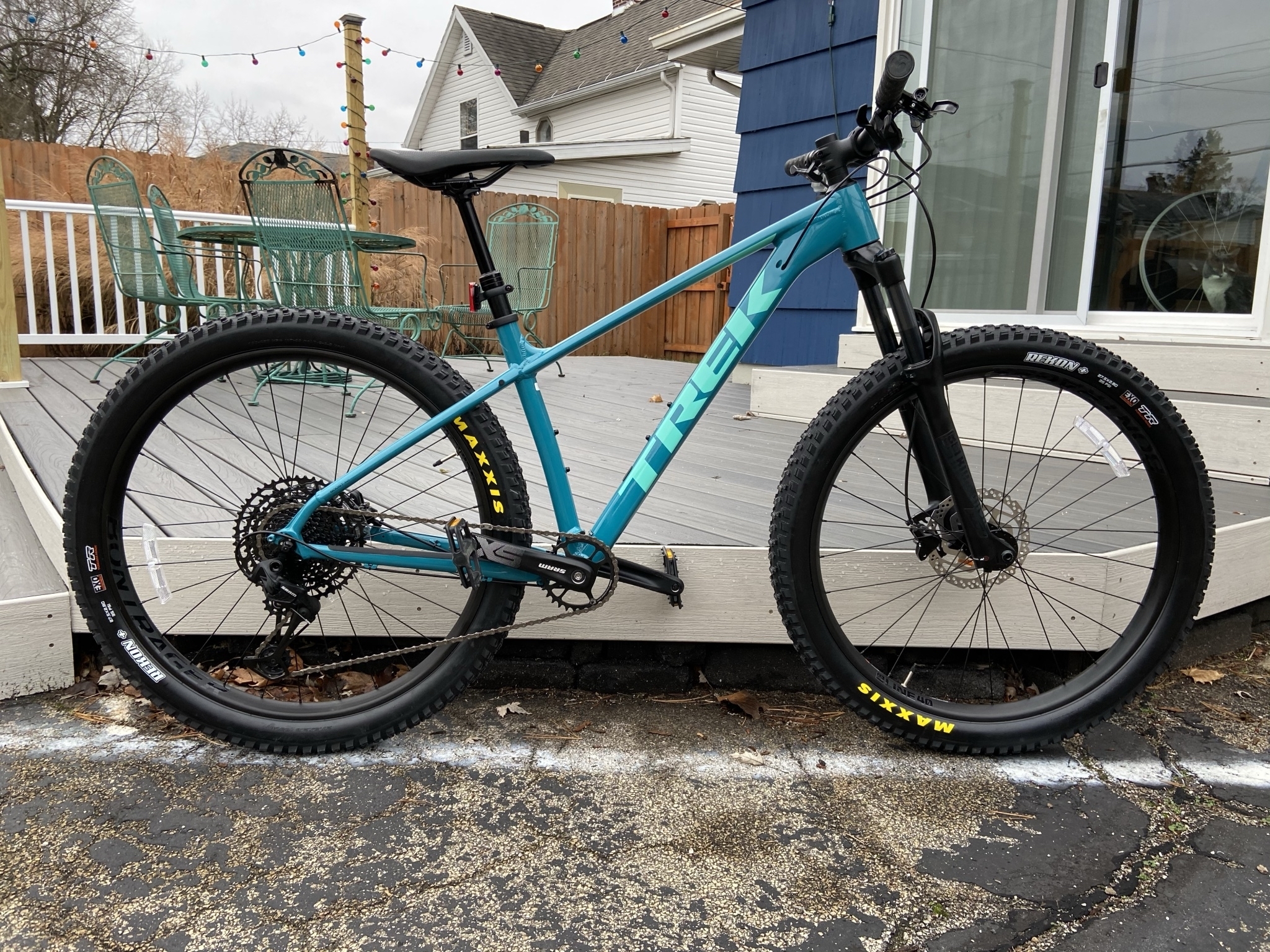 trek roscoe 7