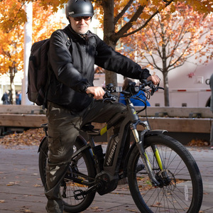 2018 Haibike Trekking 4.0 Silver, gray or bare metal