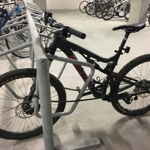 2016 Santa Cruz Bronson 1.0 A RAM BLKNM Black