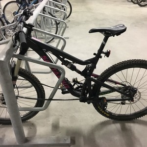 2016 Santa Cruz Bronson 1.0 A RAM BLKNM Black