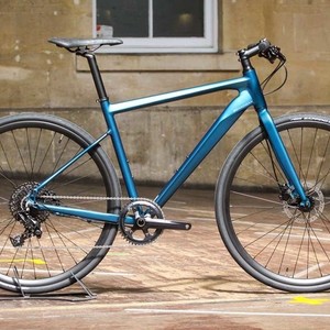 2018 Boardman Bikes URB 8.8 Blue
