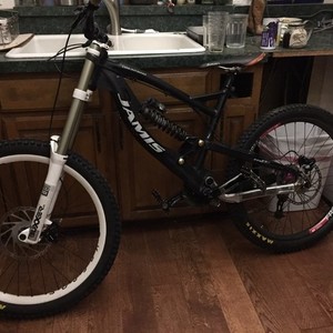 2012 Jamis Dakar Bam Downhill Black