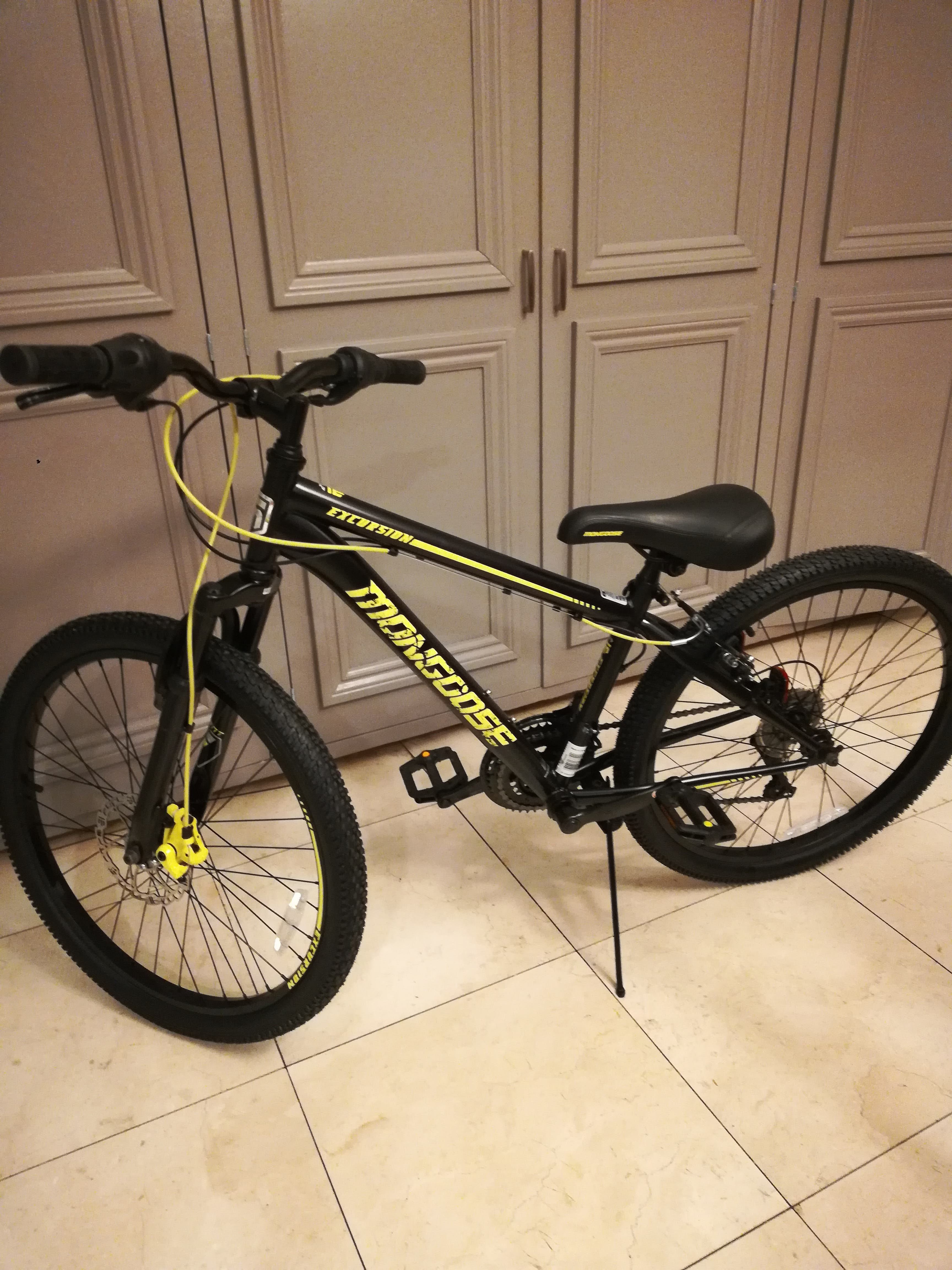 mongoose model r1348tg