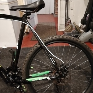 2012 Fuji Nevada 2.0 Black, Green, and White