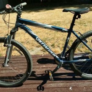 2008 Specialized Rockhopper Blue and White