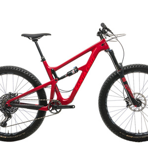 2017 Santa Cruz Hightower C 27.5+ Red