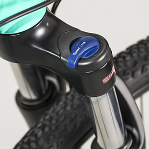 2019 Trek Alpha Gold Aluminum, DuoTrap S compatible, internal cable routing, rack &amp; fender mo...