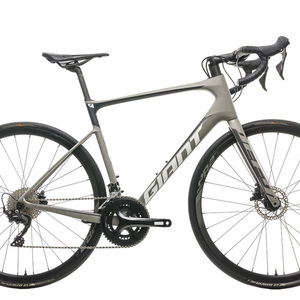 2019 Giant Defy Advanced 2 Silver, gray or bare metal