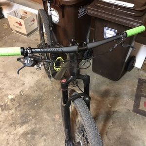 2016 Specialized Epic Black