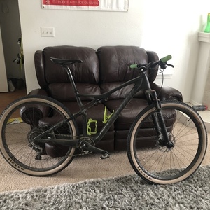 2016 Specialized Epic Black