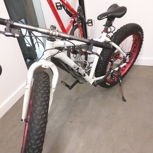 2016 FRAMED Minnesota 2.0 Fat Bike White