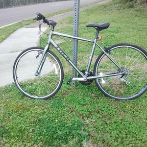 2020 Trek FX 7.1 series Silver, gray or bare metal and Black