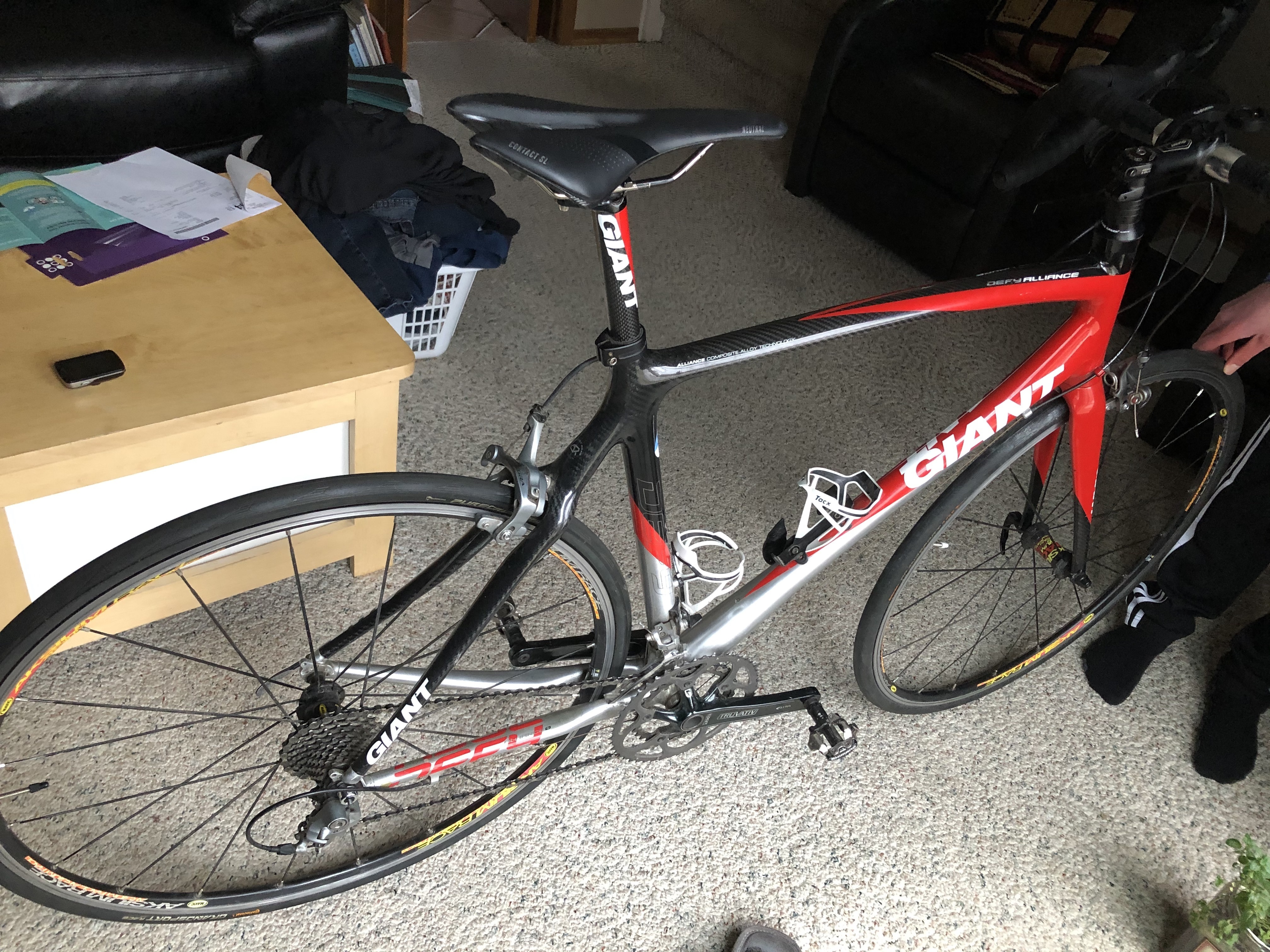 Giant Defy Alliance 0
