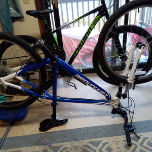 2009 Cannondale Caad9 7 Blue and White