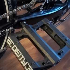 2018 Surly Disc Trucker Black