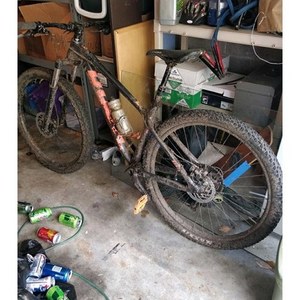 2018 Kona Honzo AL Black and Orange