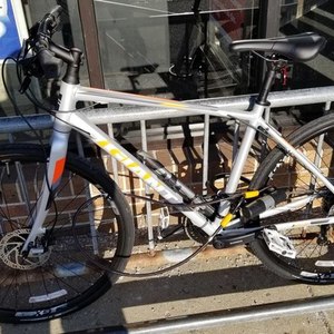 2019 Giant ALUXX Silver, gray or bare metal and Orange