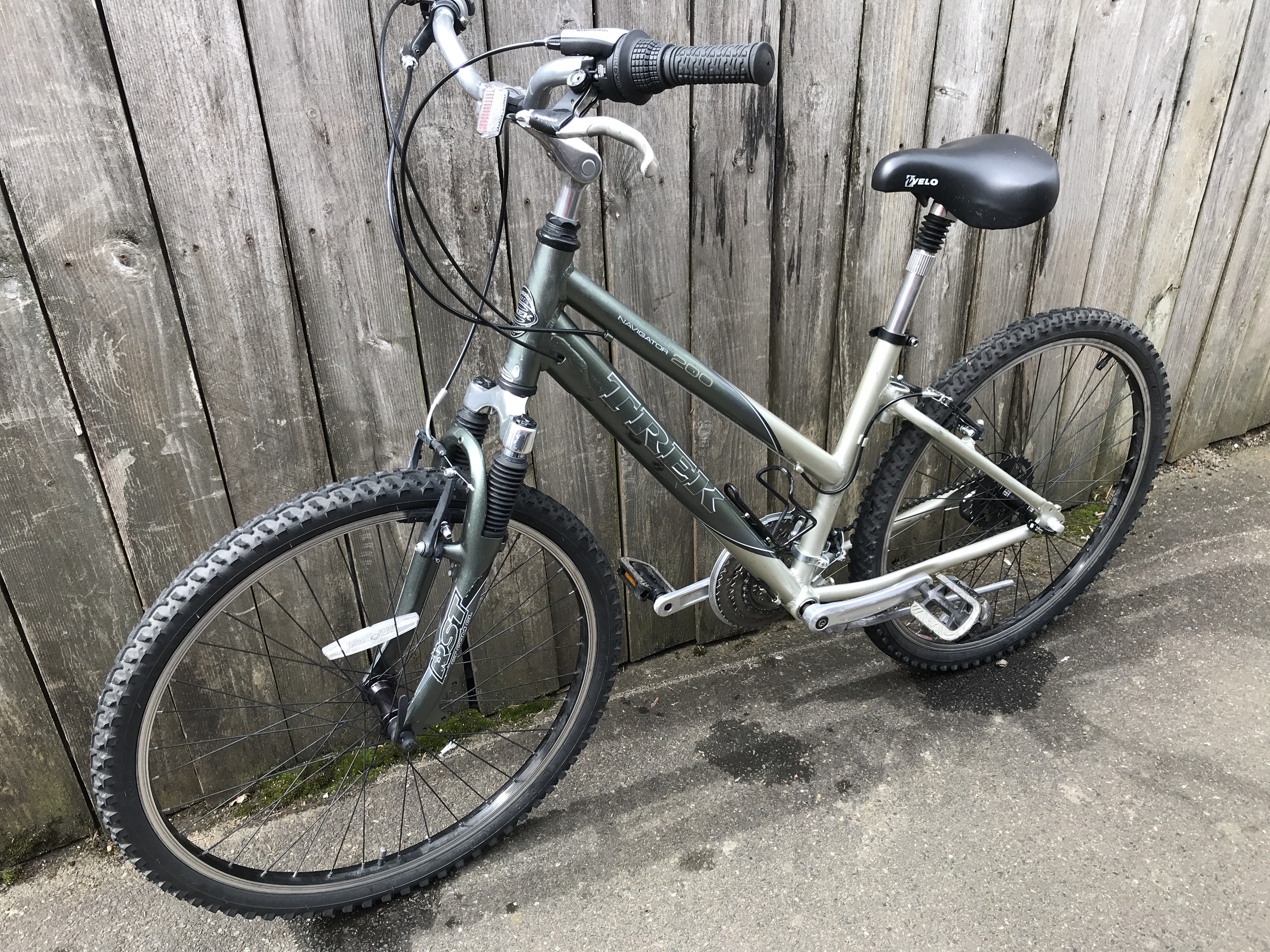 2003 Trek Navigator 200