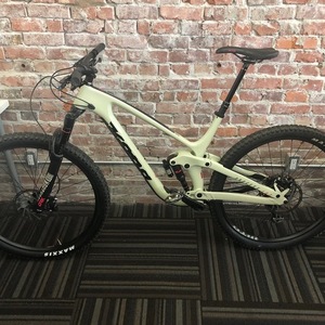 2019 Kona Process 153 White and Black
