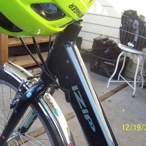 2016 IZIP tricycle Blue