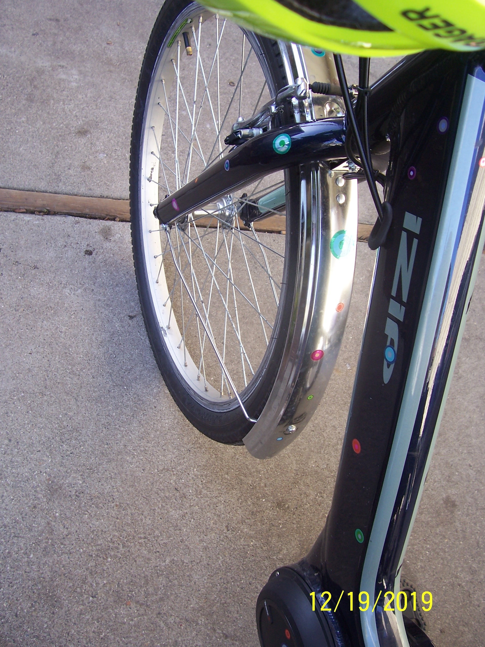 izip electric tricycle