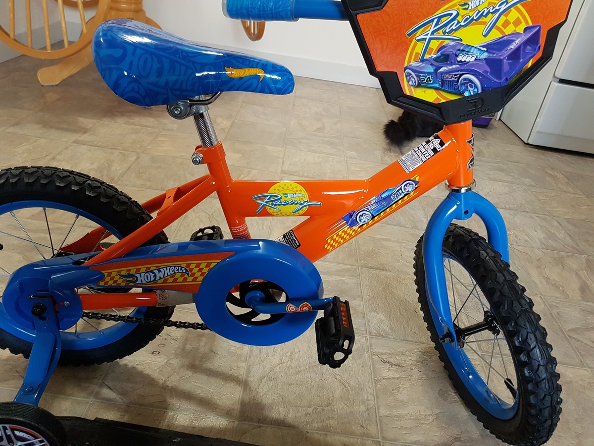 2019 Hot Wheels 8048-97WMC