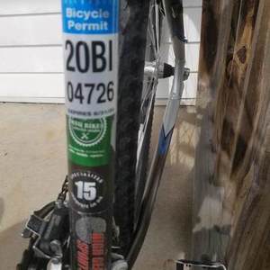 Specialized HR XC Black and Silver, gray or bare metal
