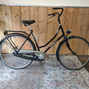 Batavus Palermo Black