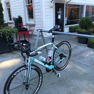 2013 Bianchi Infinito Ultegra Compact Teal, White, and Black