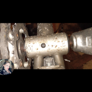 2011 Specialized Crossroads Sport Silver, gray or bare metal