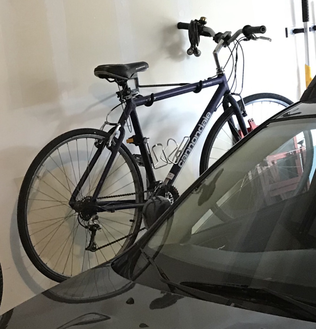 Stolen Cannondale H400