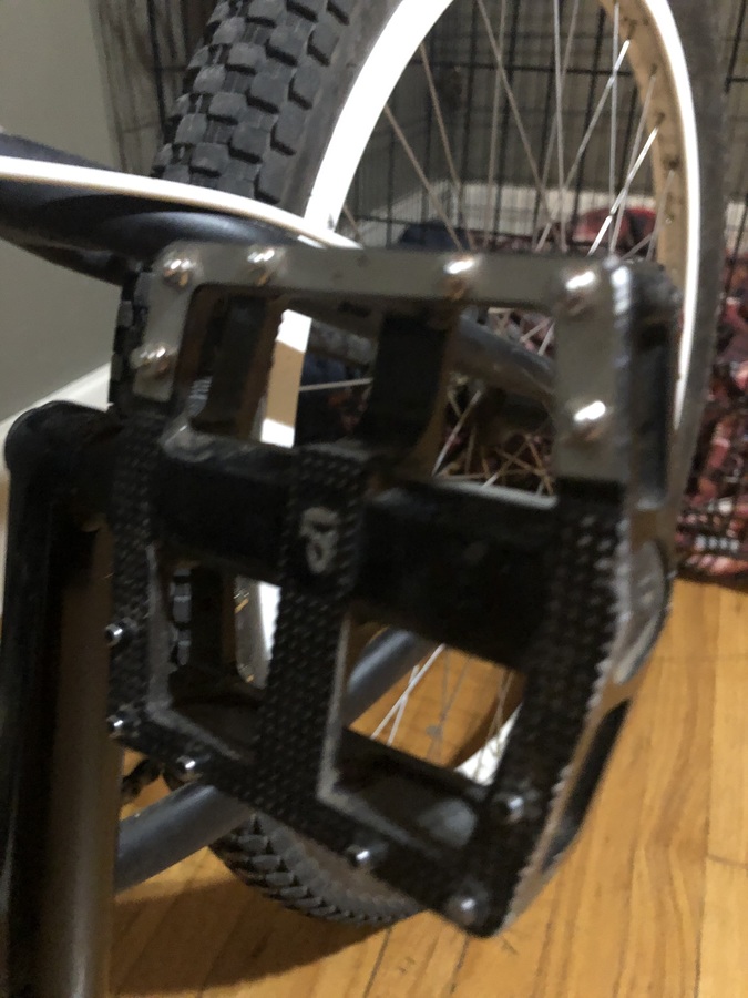 dirt jumper bar width