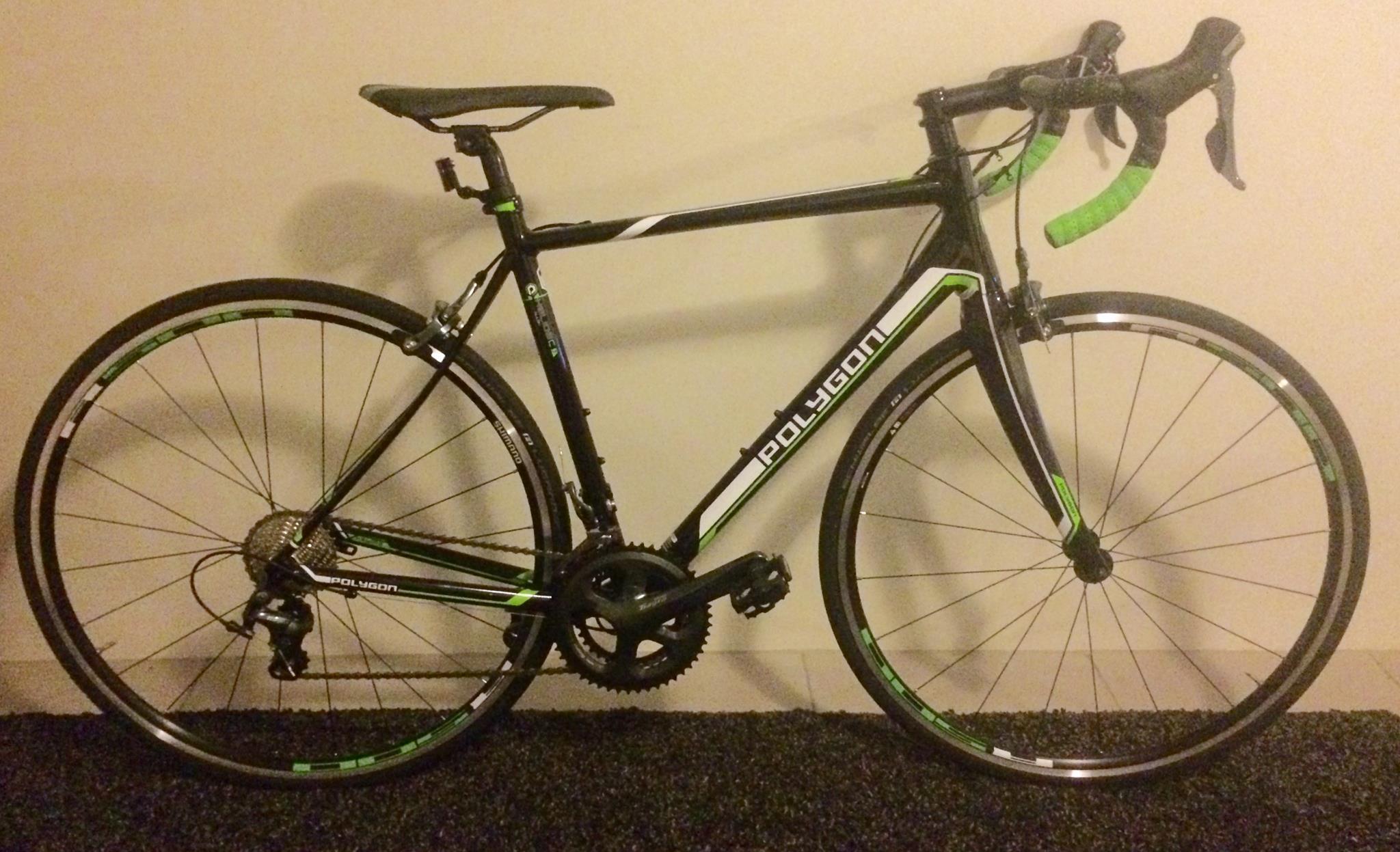 700x28 road tires