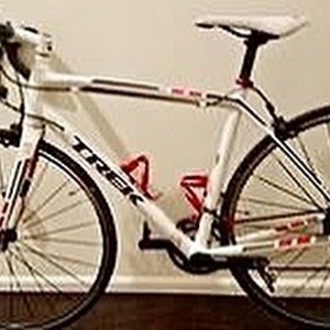 2015 Trek Madrone 2.1 White, Red, and Black