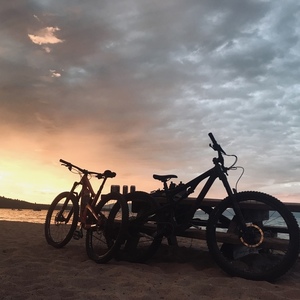 2019 Santa Cruz Nomad Orange