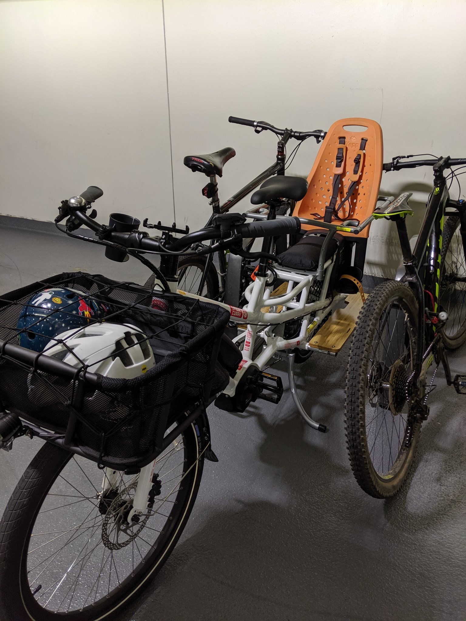 yuba bike spicy curry