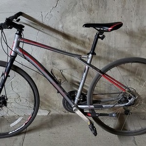 2018 GT Bicycles Transeo 6061 Silver, gray or bare metal