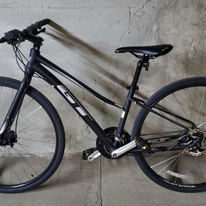 2020 GT Bicycles Transeo Black