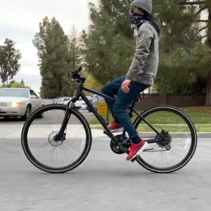 2018 Specialized Crosstrail Hybrid Black and Blue